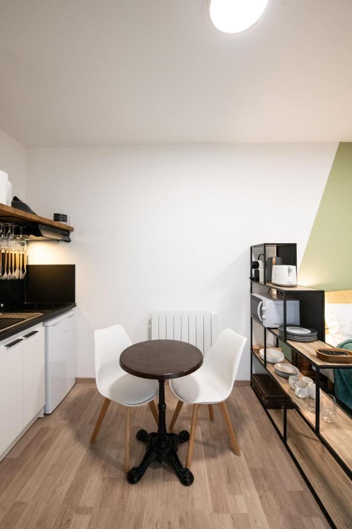 Suite Kella Tassin - Beau Studio Renove Ngoại thất bức ảnh